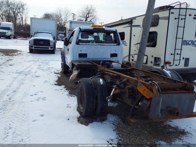 Ford F-550 Xl Image 13