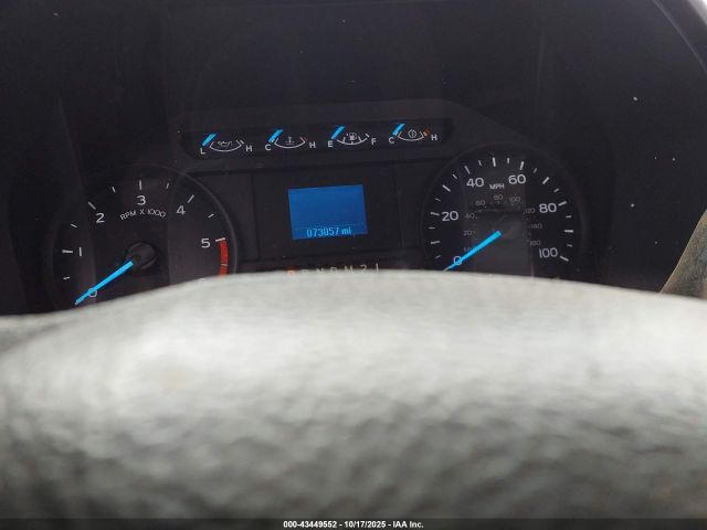 Ford F-550 Xl Image 15